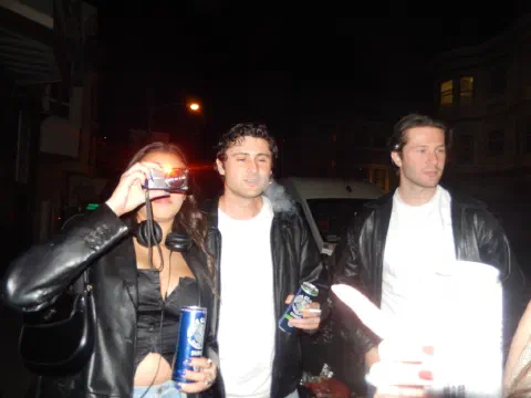 Pics photo